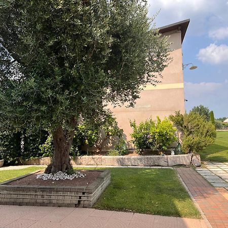 Appartamento "Casa Vacanze Corte Ara Decima" Сона Екстер'єр фото