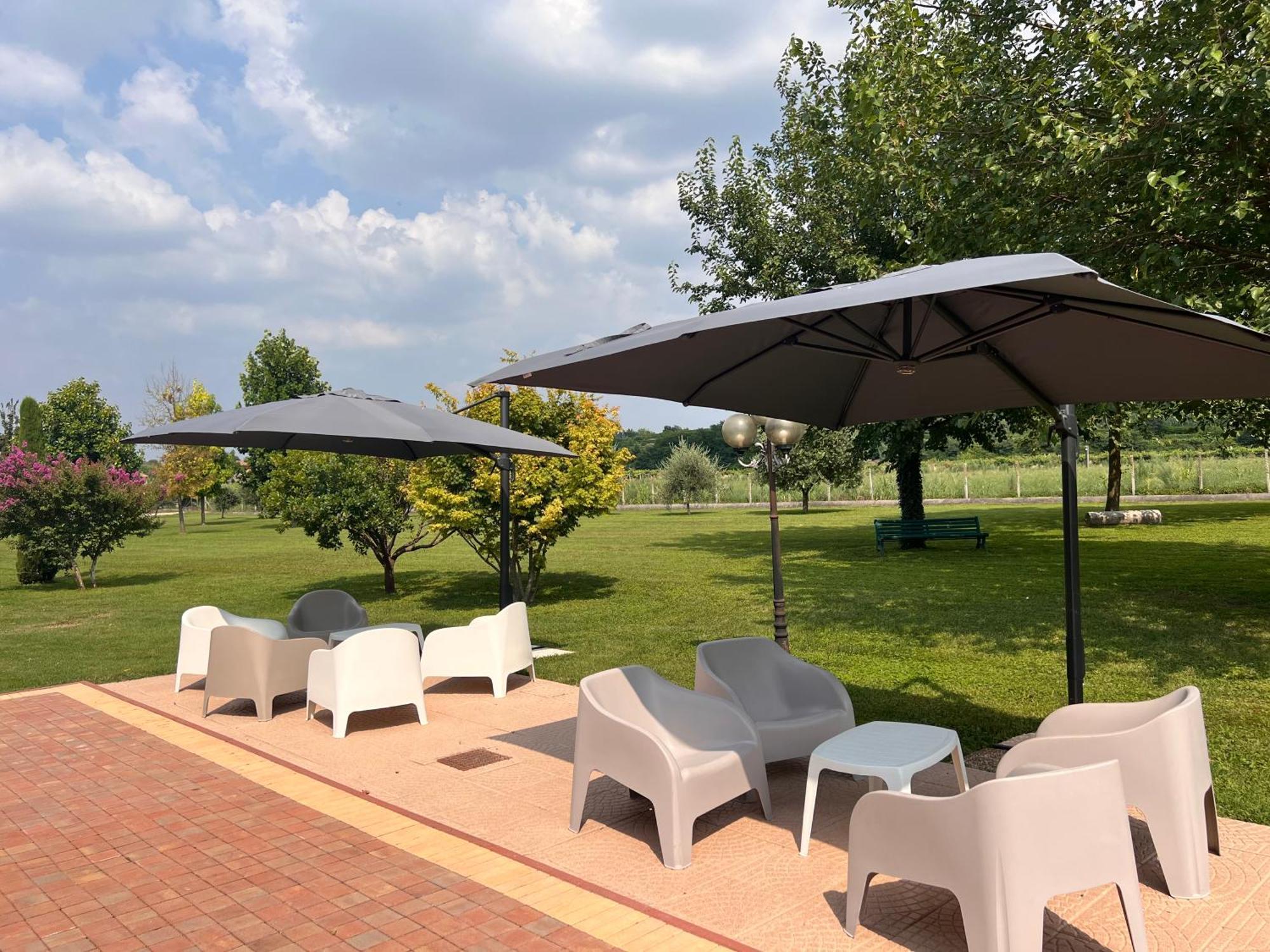 Appartamento "Casa Vacanze Corte Ara Decima" Сона Екстер'єр фото