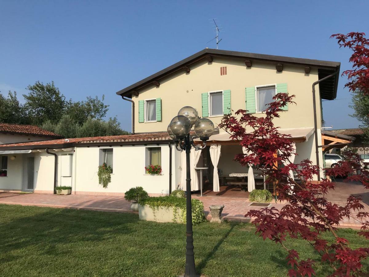 Appartamento "Casa Vacanze Corte Ara Decima" Сона Екстер'єр фото